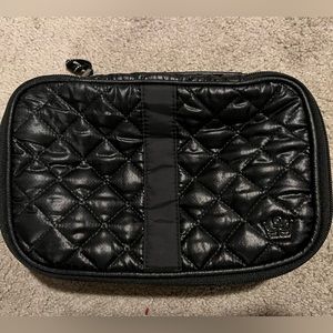 OLIVER THOMAS MAKE UP BAG!